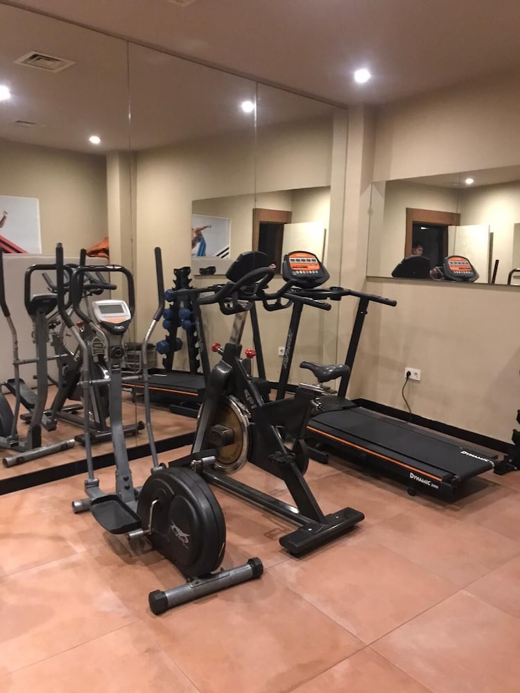 Akgun Istanbul Hotel, WorldHotels Crafted — Sports & recreation in Istanbul, Istanbul