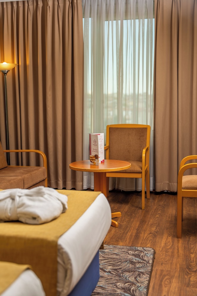 Akgun Istanbul Hotel, WorldHotels Crafted — Hotel rooms in Istanbul, Istanbul