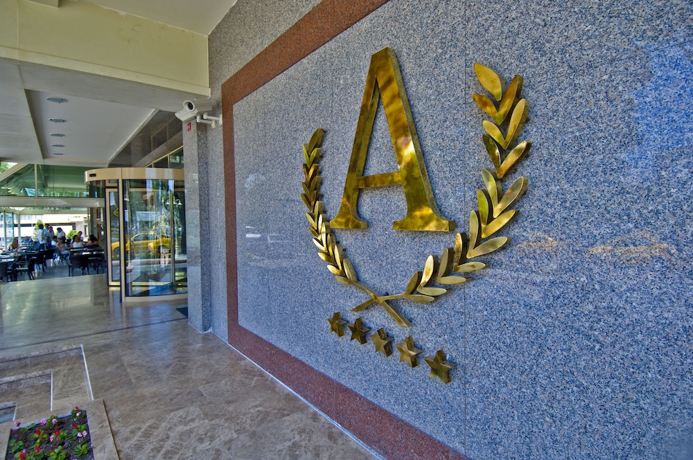 Akgun Istanbul Hotel, WorldHotels Crafted — Hotel building in Istanbul, Istanbul