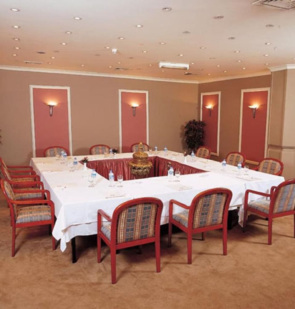 Akgun Istanbul Hotel, WorldHotels Crafted — Restaurant & bars in Istanbul, Istanbul