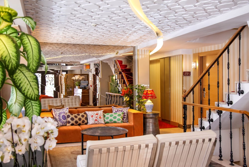 Almina Hotel - Special Class — Hotel building in Istanbul, Istanbul