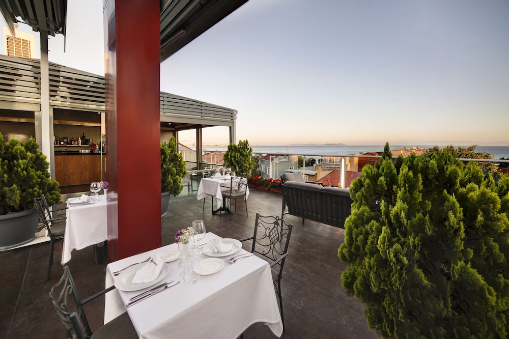 Almina Hotel - Special Class — Restaurant & bars in Istanbul, Istanbul