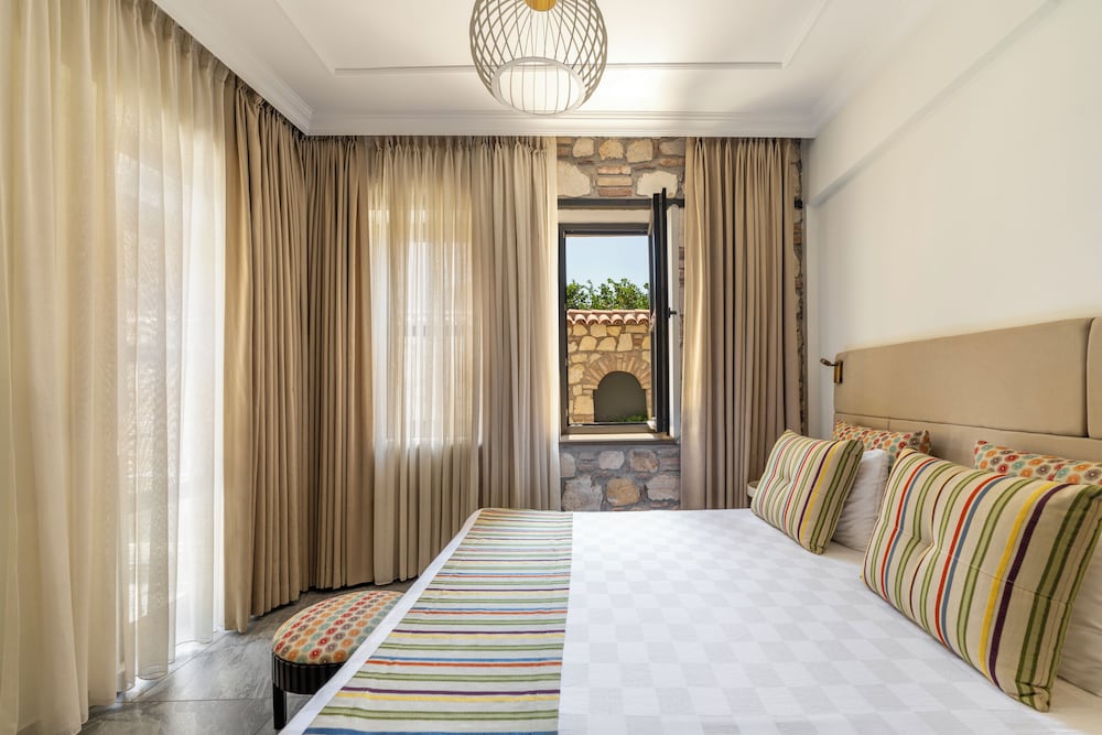 Alp Pasa Hotel - Special Class — Hotel rooms in Antalya