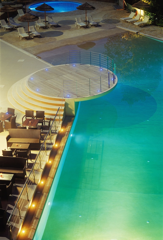 Ariti Grand Hotel Corfu — Swimming pool in Corfu Town, Ionian Islands