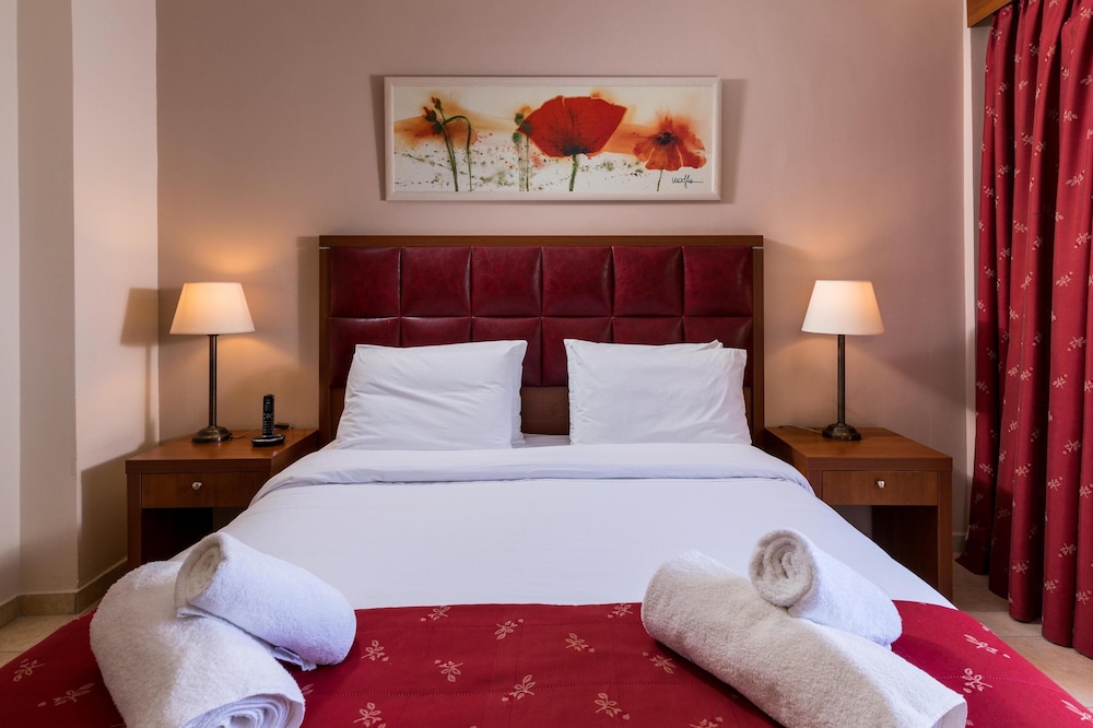 Ariti Grand Hotel Corfu — Hotel rooms in Corfu Town, Ionian Islands