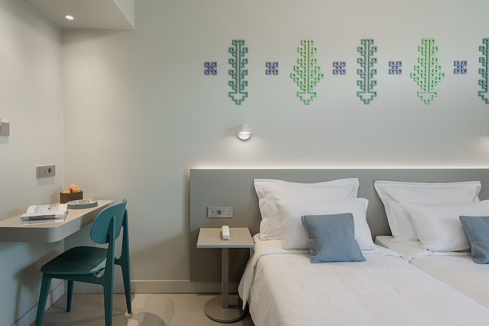 Arkadi Hotel — Hotel rooms in Chania