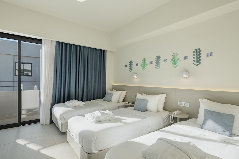 Arkadi Hotel — Hotel rooms in Chania