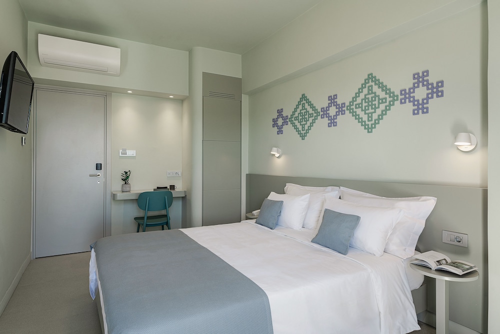 Arkadi Hotel — Hotel rooms in Chania
