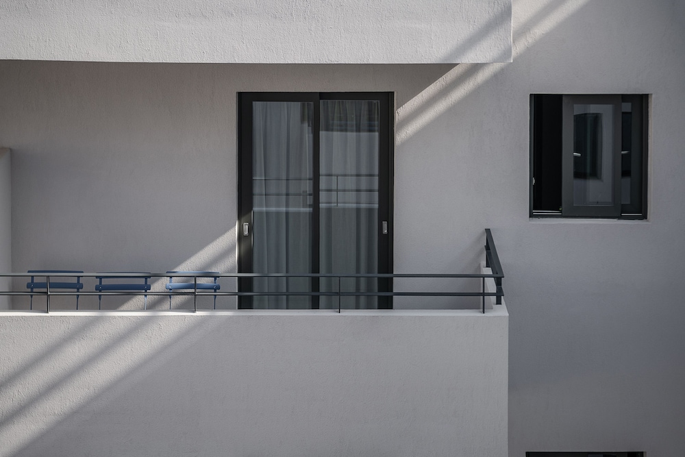 Arkadi Hotel — Hotel building in Chania