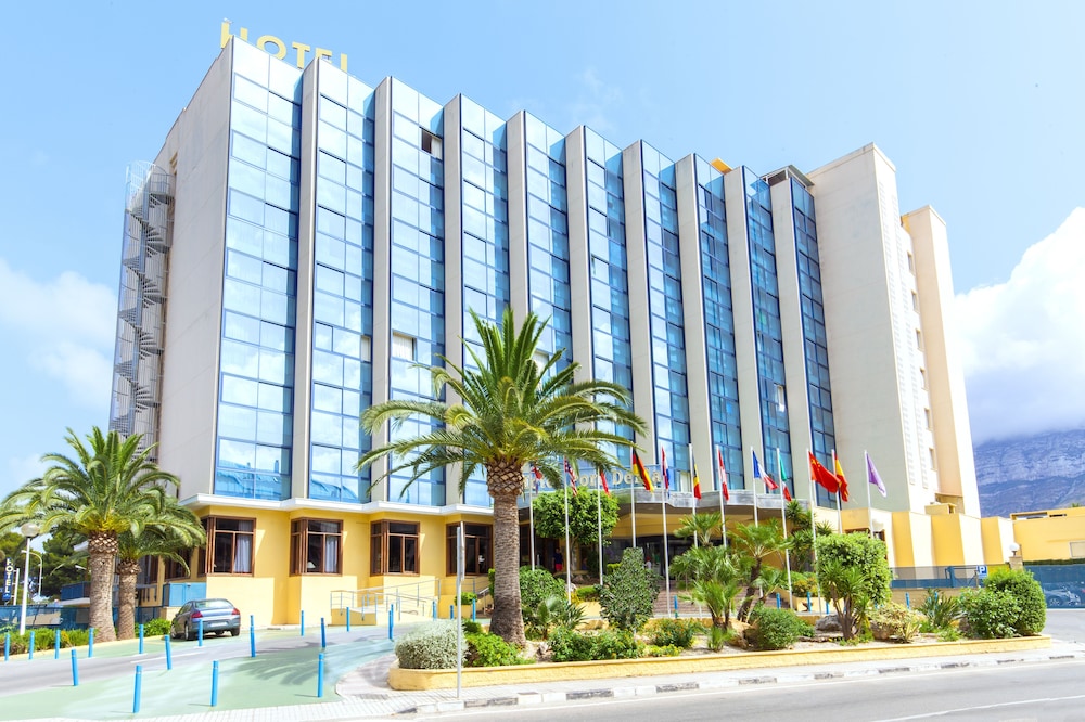Port Denia Hotel — Hotel building in Denia, Valencian Community
