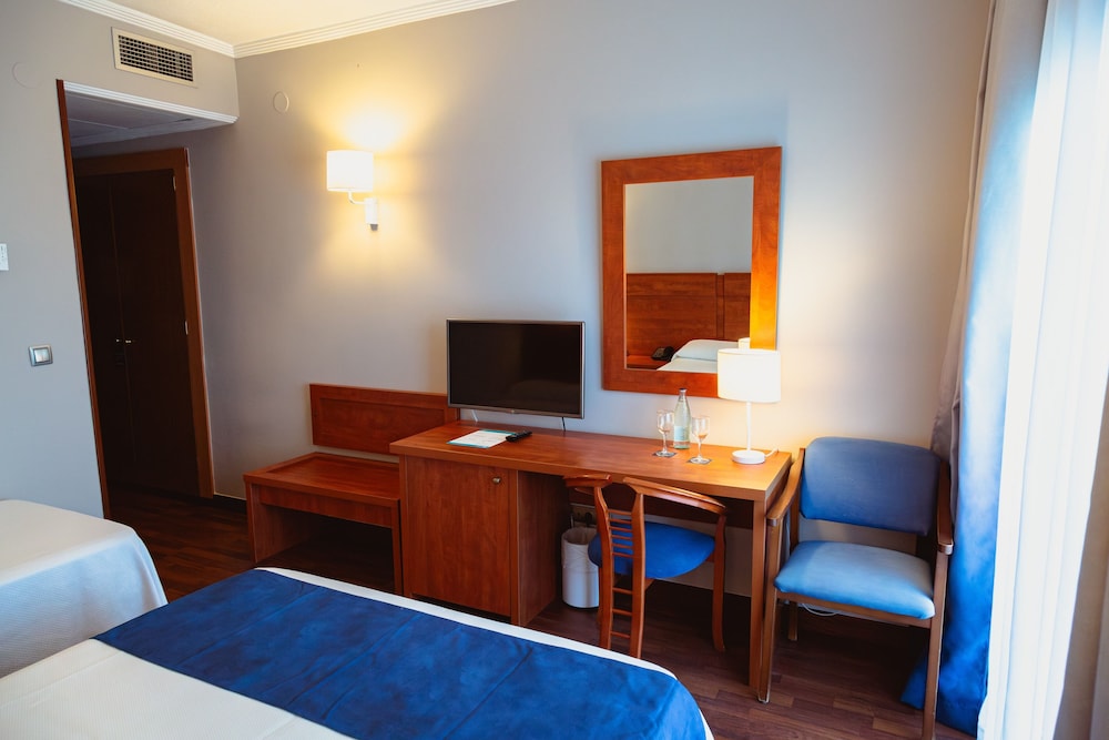 Port Denia Hotel — Hotel rooms in Denia, Valencian Community