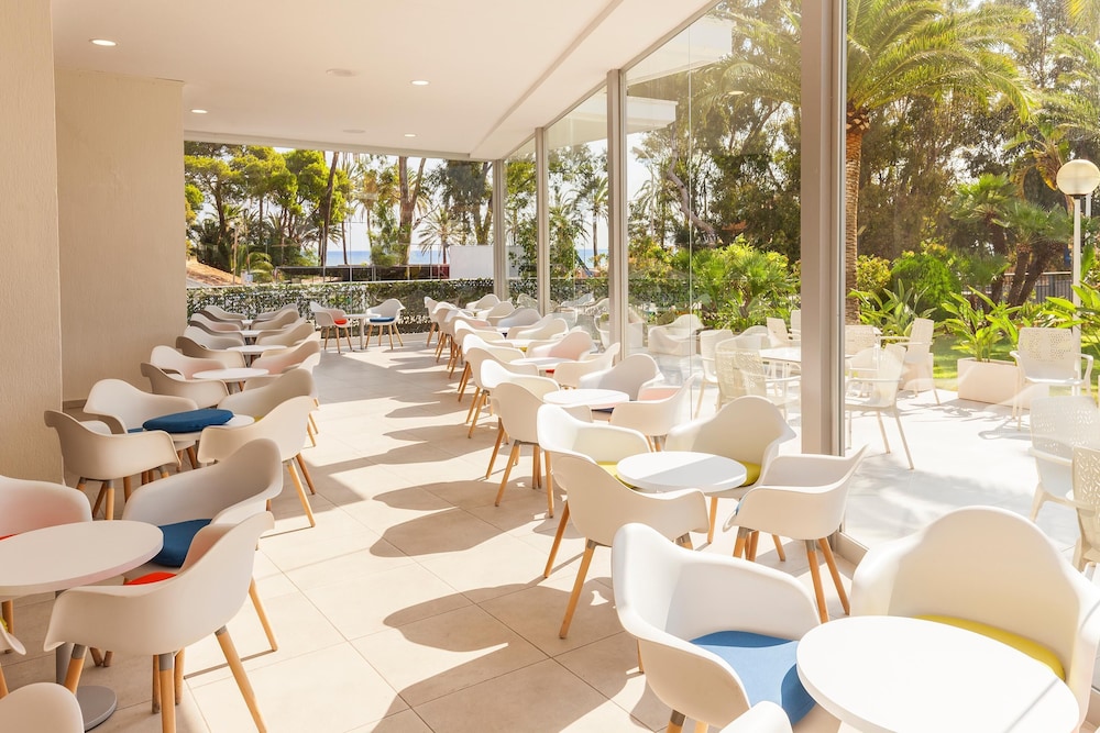 Port Denia Hotel — Restaurant & bars in Denia, Valencian Community