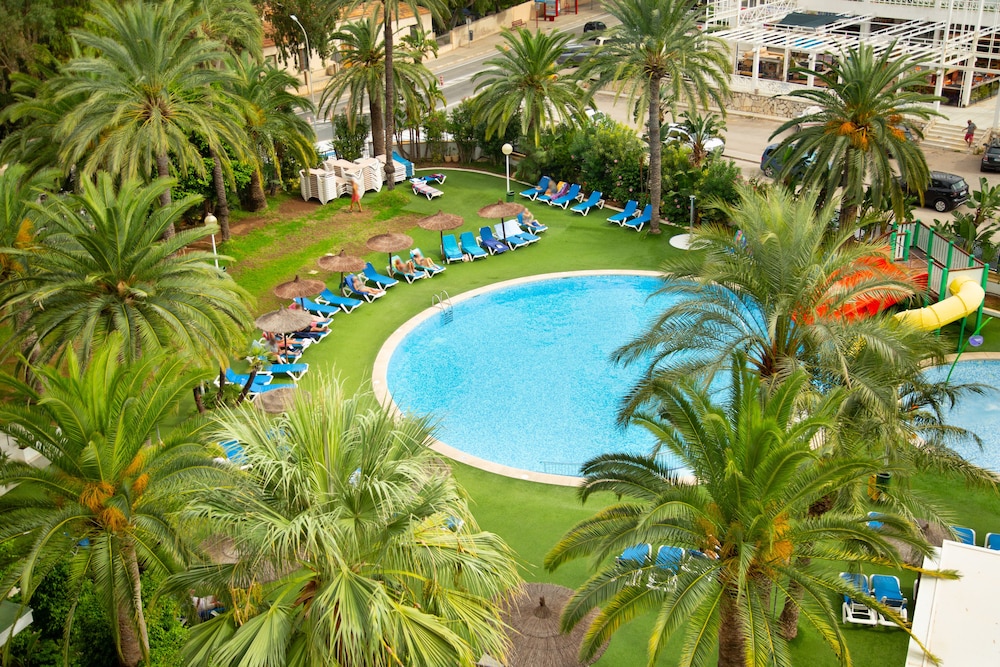 Port Denia Hotel — Swimming pool in Denia, Valencian Community