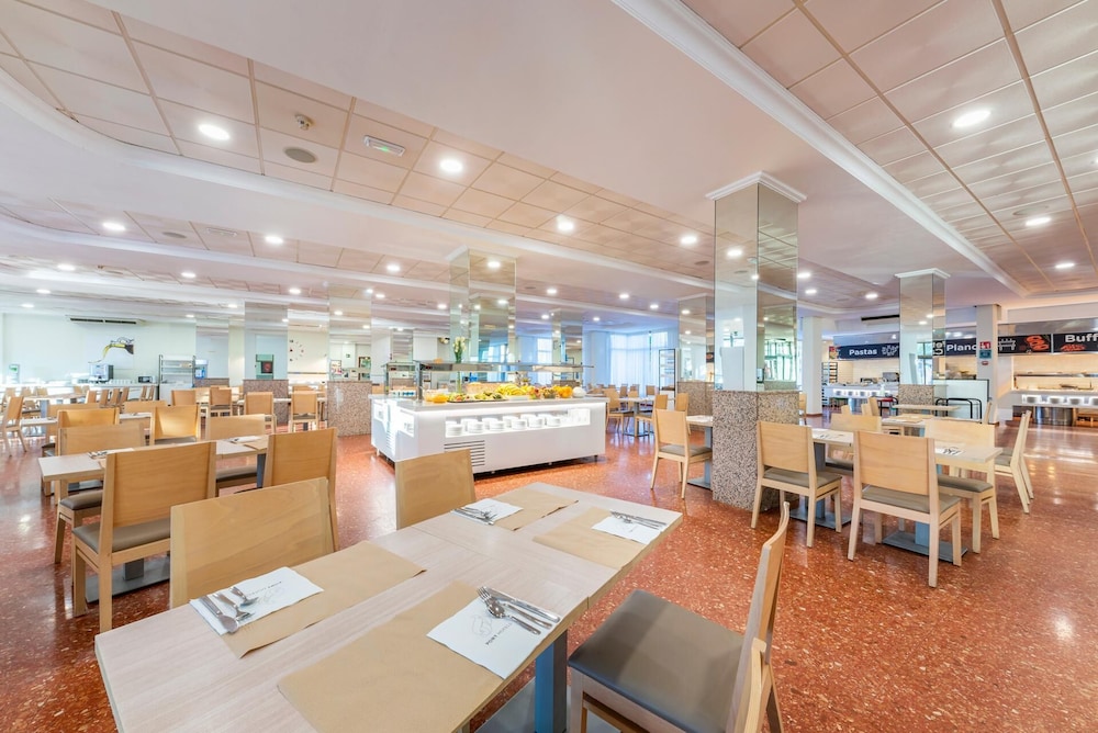 Port Denia Hotel — Restaurant & bars in Denia, Valencian Community