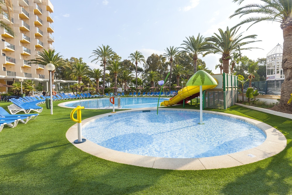 Port Denia Hotel — Swimming pool in Denia, Valencian Community