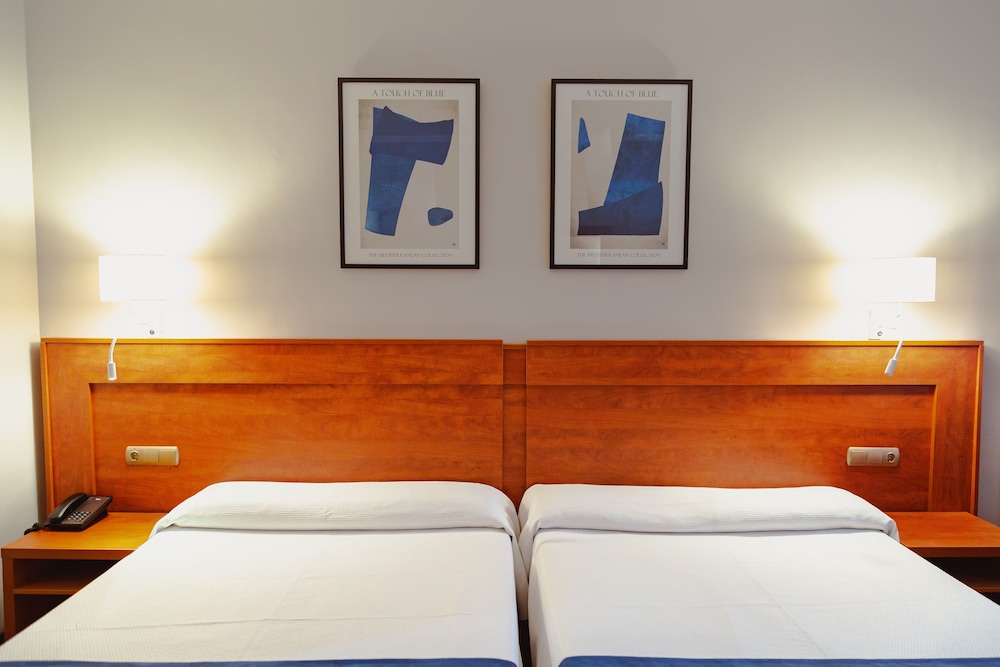 Port Denia Hotel — Hotel rooms in Denia, Valencian Community