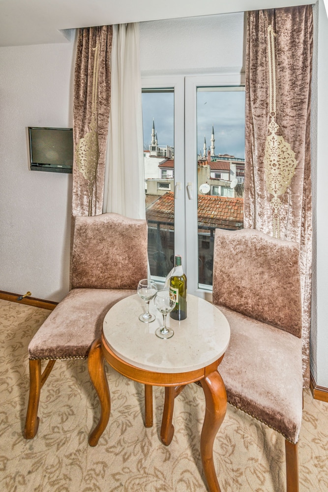 Antis Hotel - Special Class — Hotel rooms in Istanbul, Istanbul