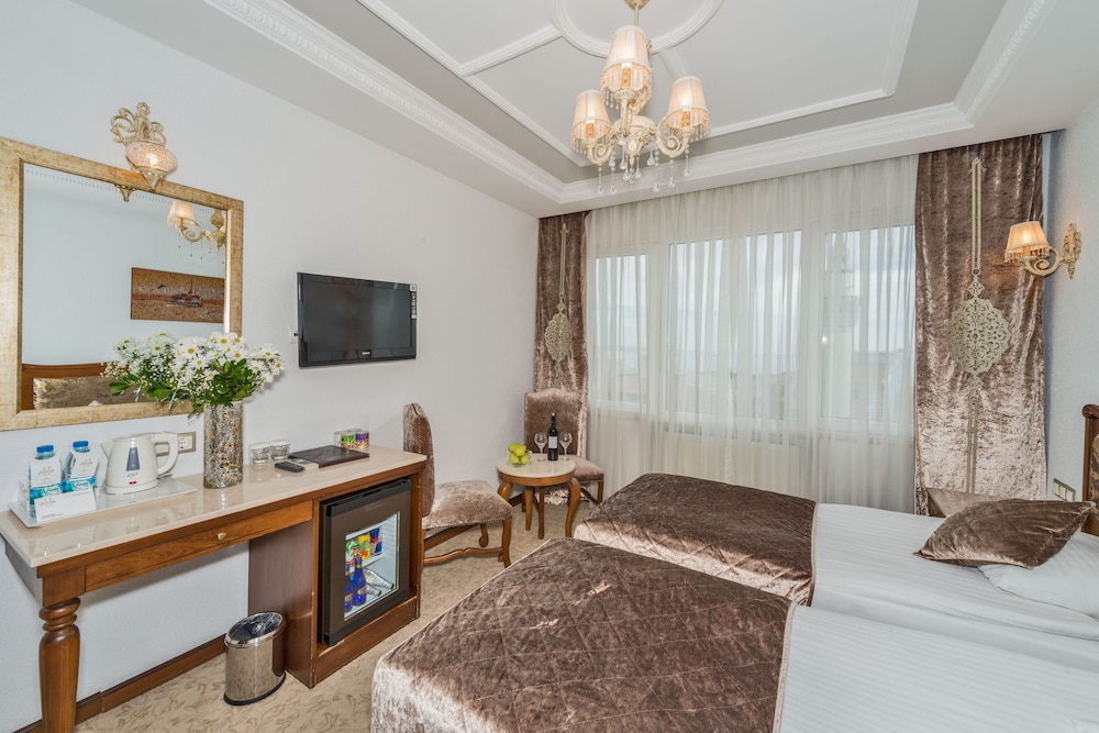 Antis Hotel - Special Class — Hotel rooms in Istanbul, Istanbul