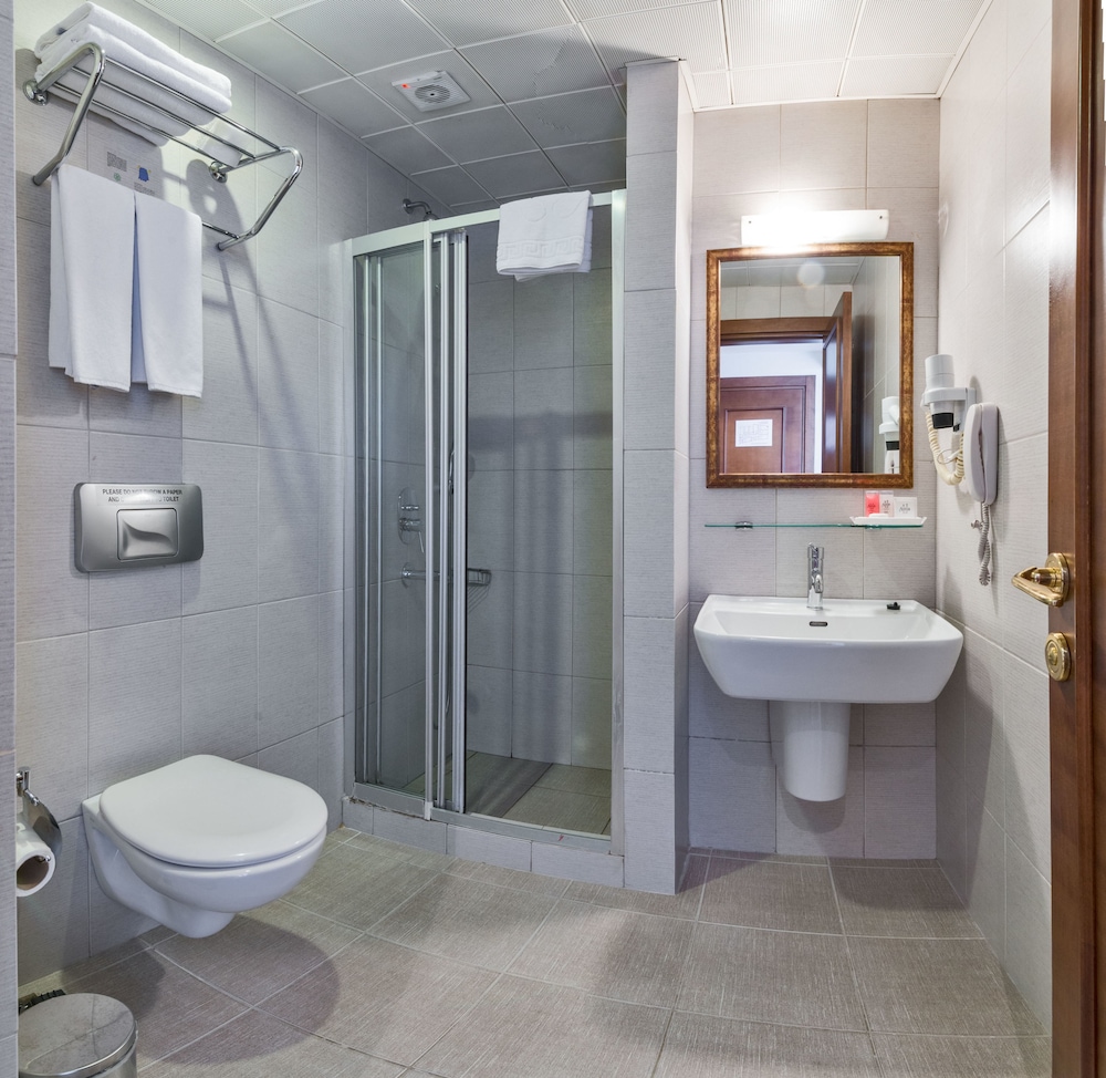 Antis Hotel - Special Class — Hotel rooms in Istanbul, Istanbul