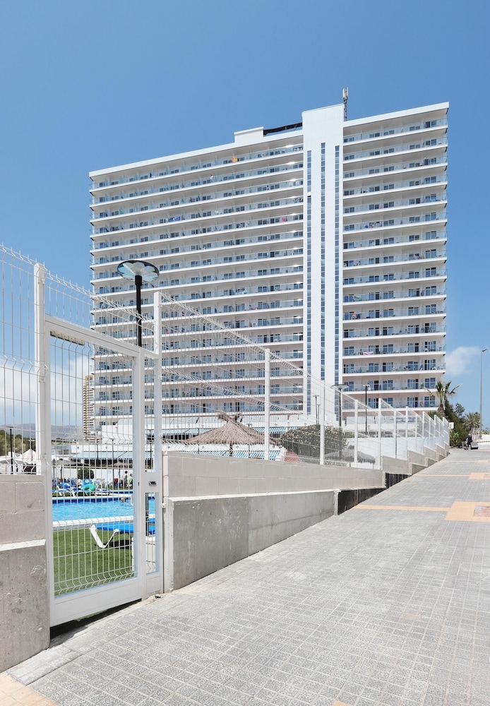 Hotel Poseidón Playa — Hotel building in Benidorm, Valencian Community