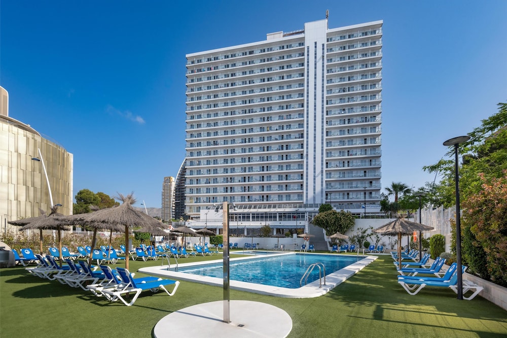 Hotel Poseidón Playa — Swimming pool in Benidorm, Valencian Community
