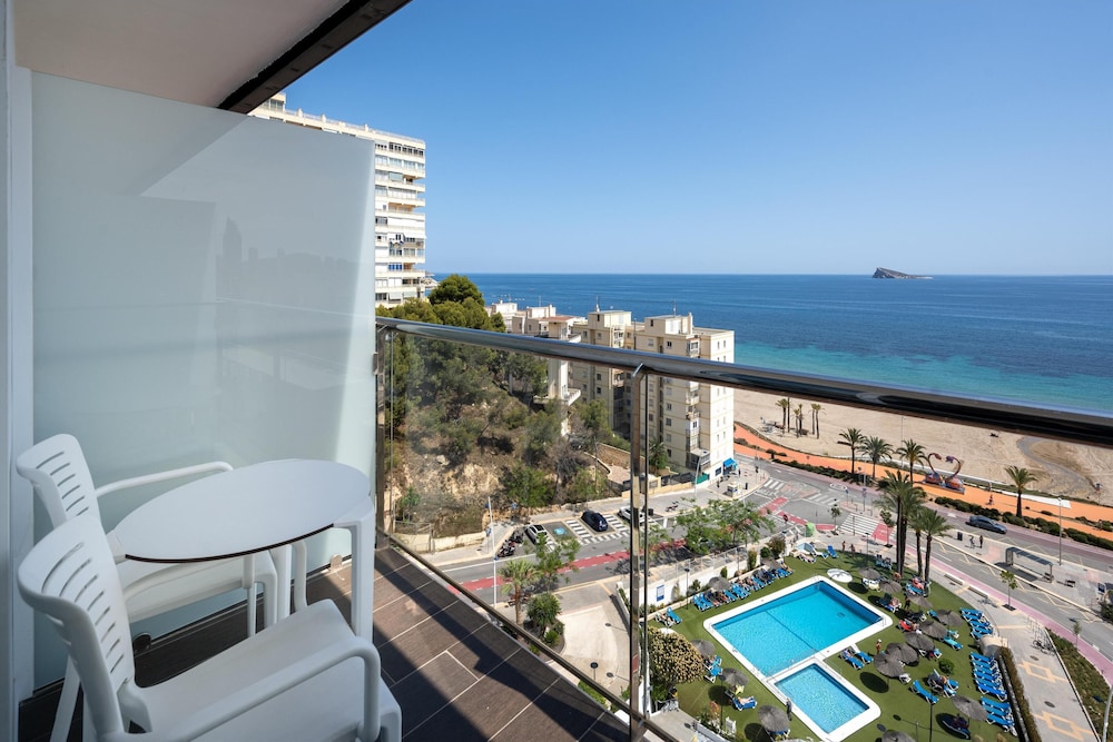 Hotel Poseidón Playa — Swimming pool in Benidorm, Valencian Community