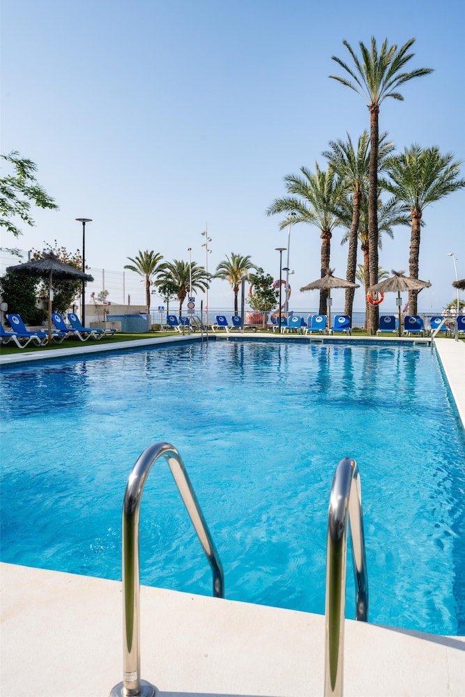 Hotel Poseidón Playa — Swimming pool in Benidorm, Valencian Community