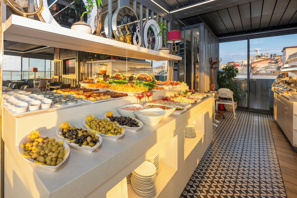 Arden City Hotel - Special Class — Restaurant & bars in Istanbul, Istanbul