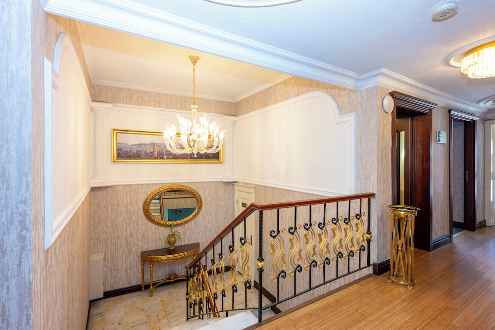 Arden City Hotel - Special Class — Hotel building in Istanbul, Istanbul