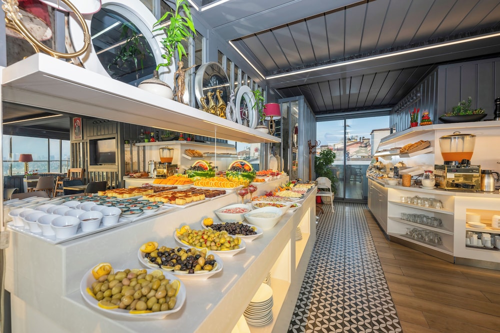 Arden City Hotel - Special Class — Restaurant & bars in Istanbul, Istanbul