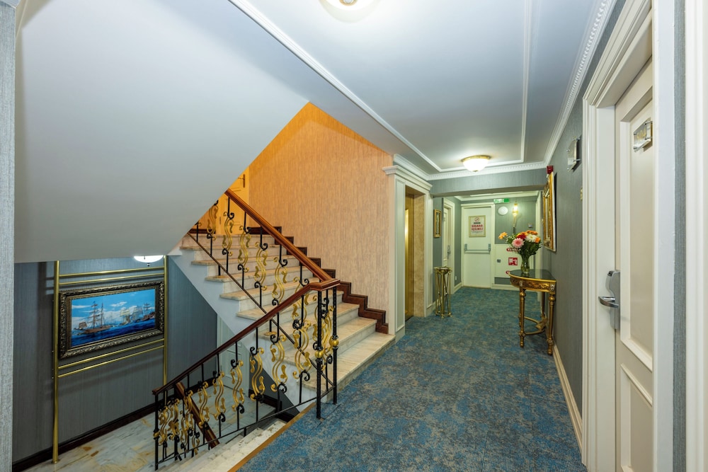 Arden City Hotel - Special Class — Hotel building in Istanbul, Istanbul