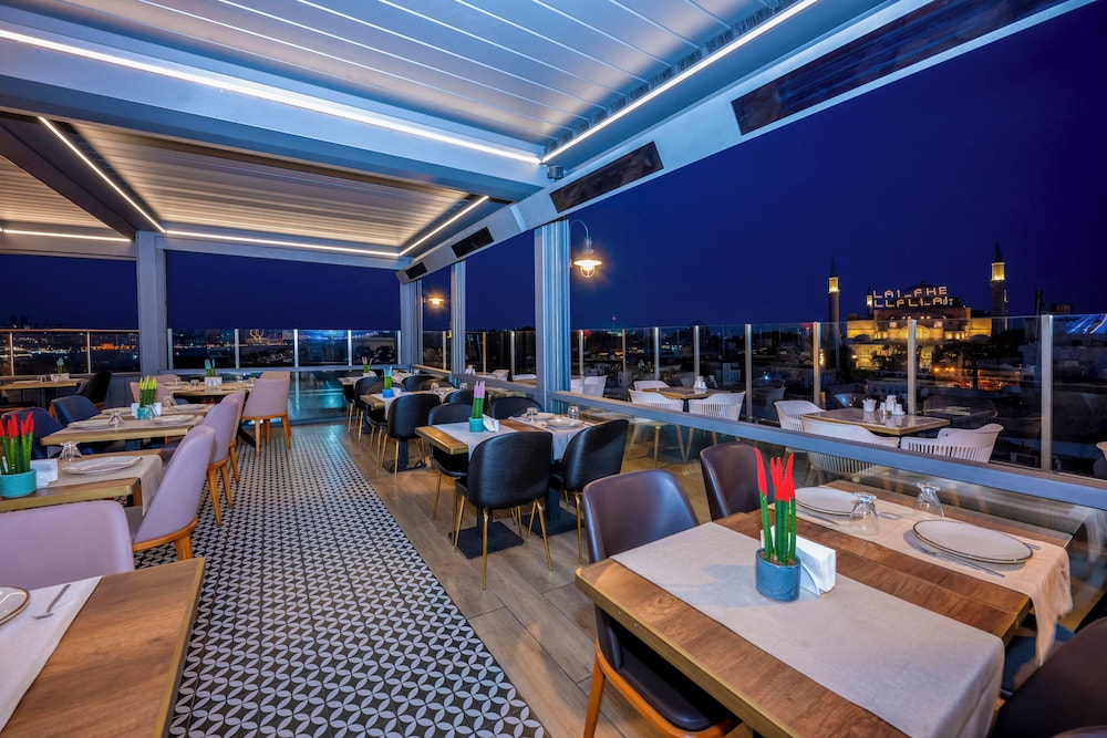 Arden City Hotel - Special Class — Restaurant & bars in Istanbul, Istanbul