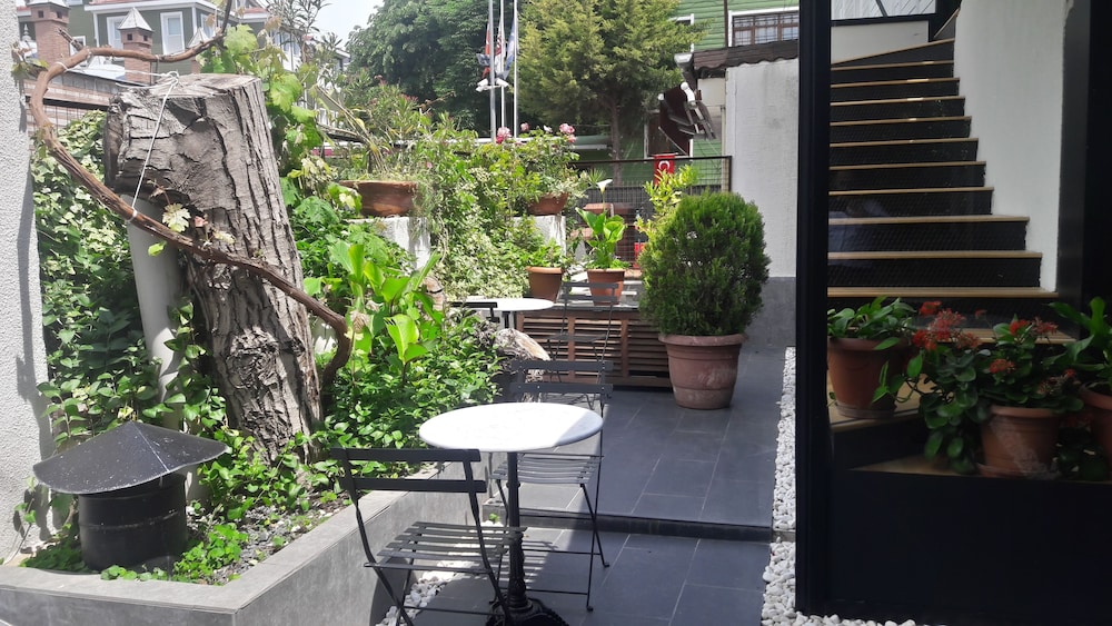 Armagrandi Spina Hotel - Special Class — Restaurant & bars in Istanbul, Istanbul