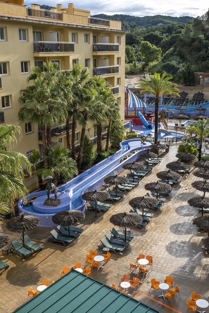 Hotel Rosamar Garden Resort — Attractions for children in Lloret de Mar, Catalonia