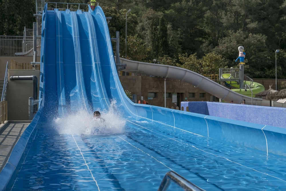 Hotel Rosamar Garden Resort — Swimming pool in Lloret de Mar, Catalonia