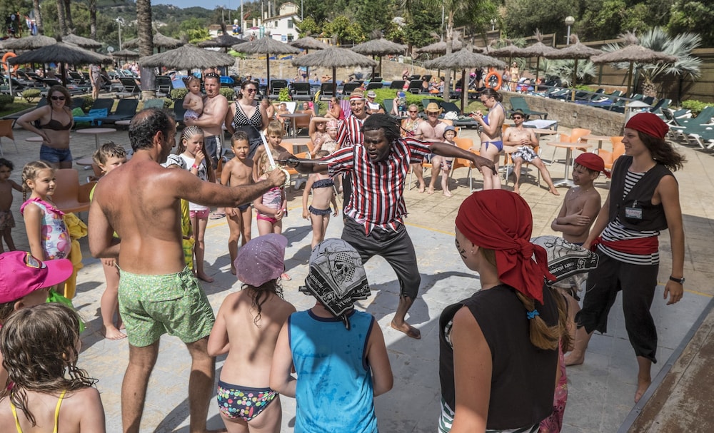 Hotel Rosamar Garden Resort — Attractions for children in Lloret de Mar, Catalonia