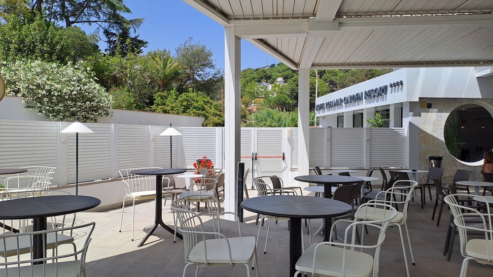 Hotel Rosamar Garden Resort — Restaurant & bars in Lloret de Mar, Catalonia
