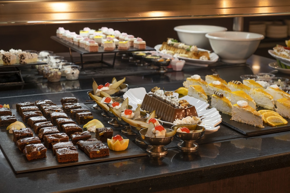 Hotel Rosamar Garden Resort — Restaurant & bars in Lloret de Mar, Catalonia
