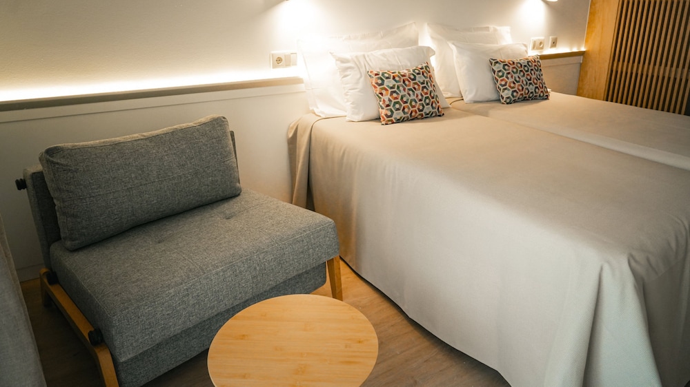 htop Amatista — Hotel rooms in Lloret de Mar, Catalonia