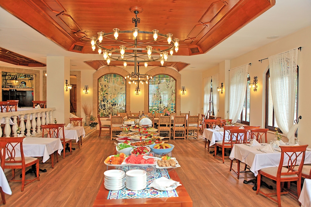 Aspen Hotel - Special Class — Restaurant & bars in Antalya