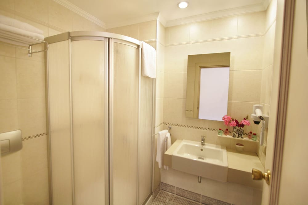 Aspen Hotel - Special Class — Hotel rooms in Antalya