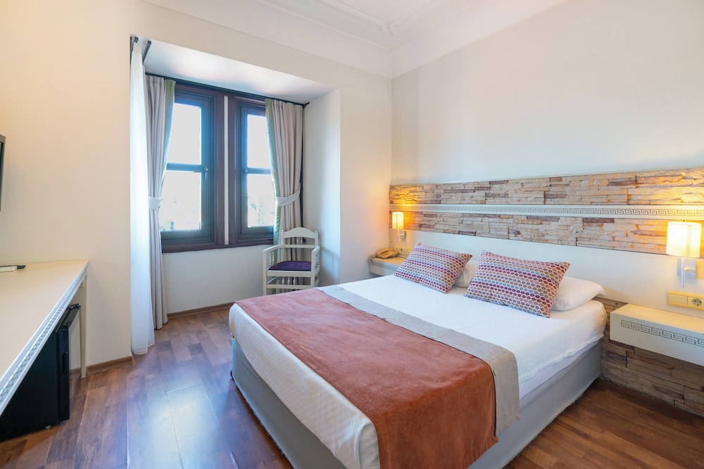 Aspen Hotel - Special Class — Hotel rooms in Antalya