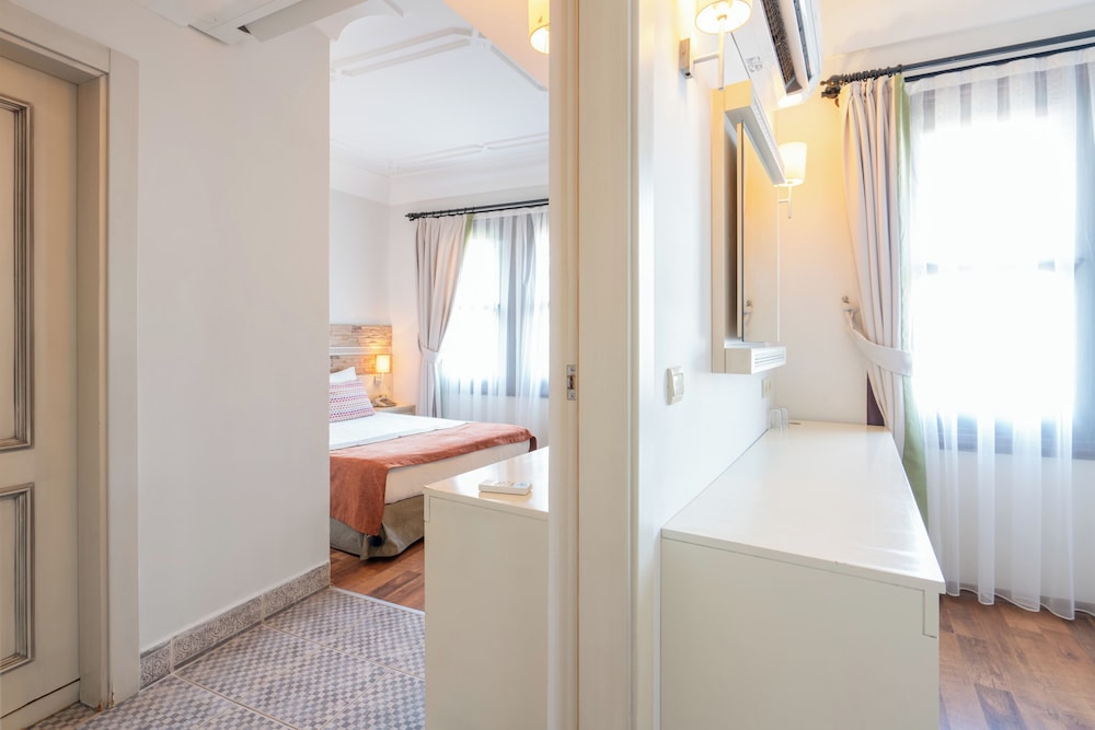 Aspen Hotel - Special Class — Hotel rooms in Antalya