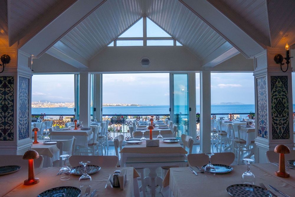 Avicenna Hotel - Special Class — Restaurant & bars in Istanbul, Istanbul