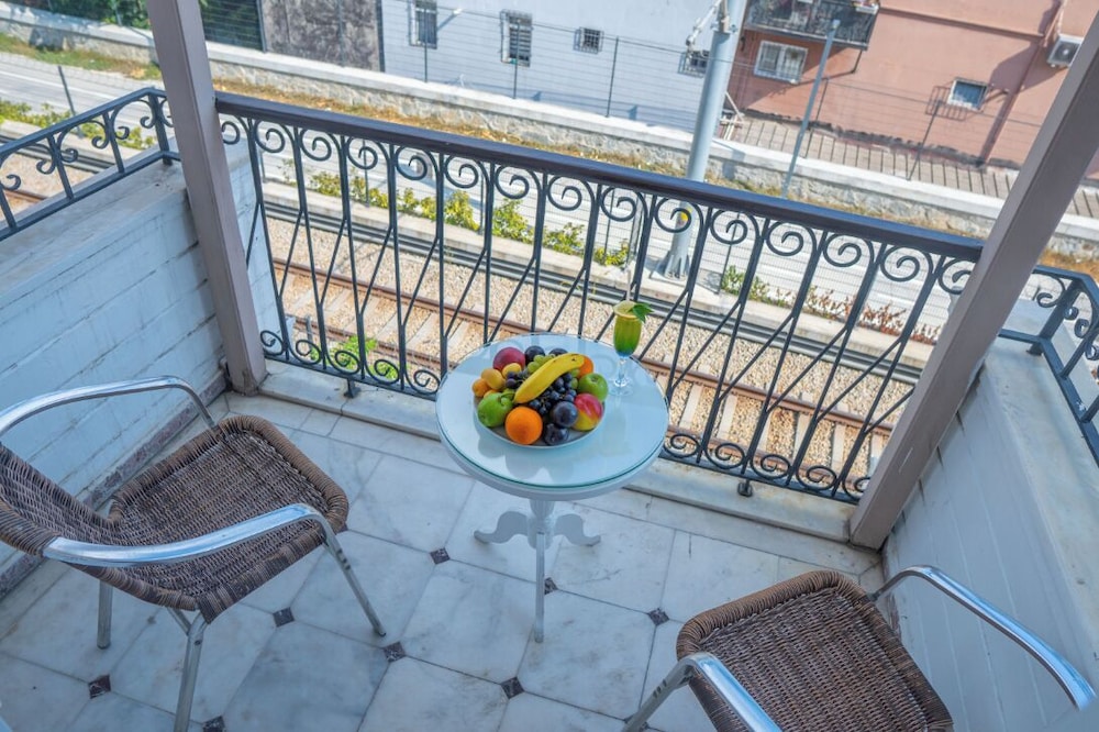 Avicenna Hotel - Special Class — Hotel rooms in Istanbul, Istanbul