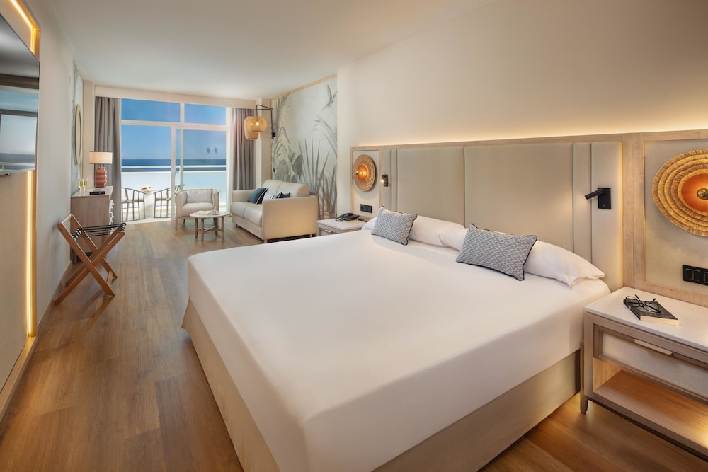 Hotel Princess Taurito - All Inclusive — Hotel rooms in Taurito, Canary Islands