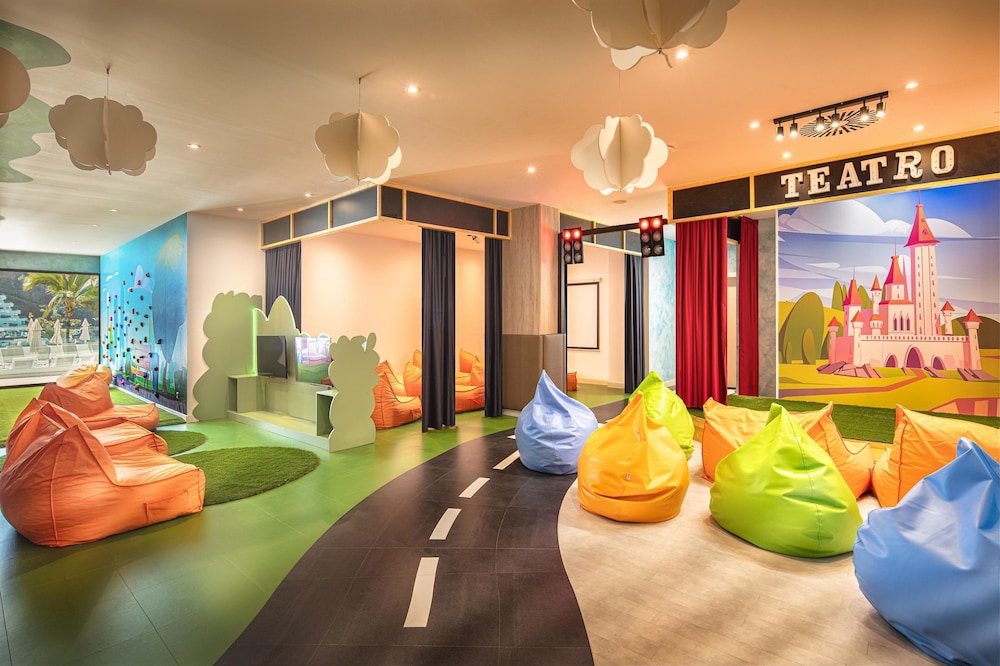 Hotel Princess Taurito - All Inclusive — Attractions for children in Taurito, Canary Islands
