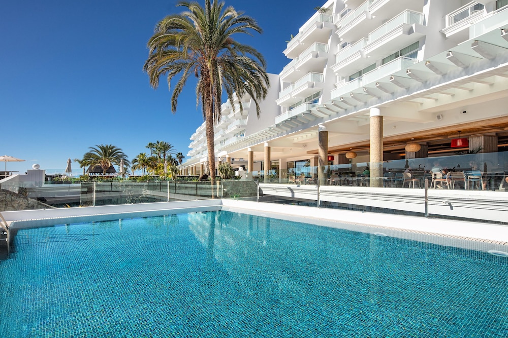 Hotel Princess Taurito - All Inclusive — Swimming pool in Taurito, Canary Islands