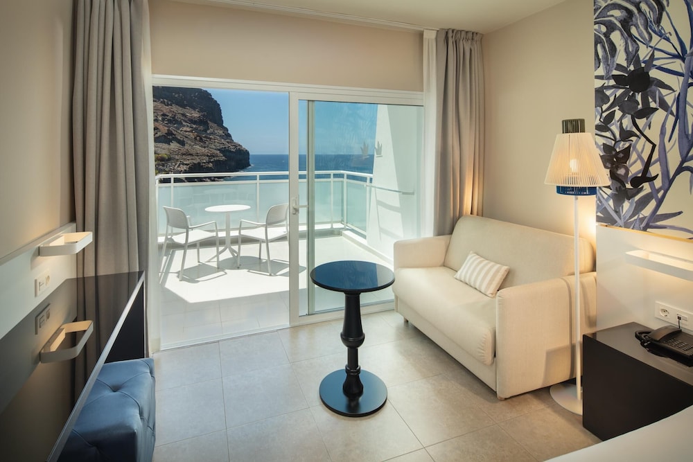 Hotel Princess Taurito - All Inclusive — Hotel rooms in Taurito, Canary Islands