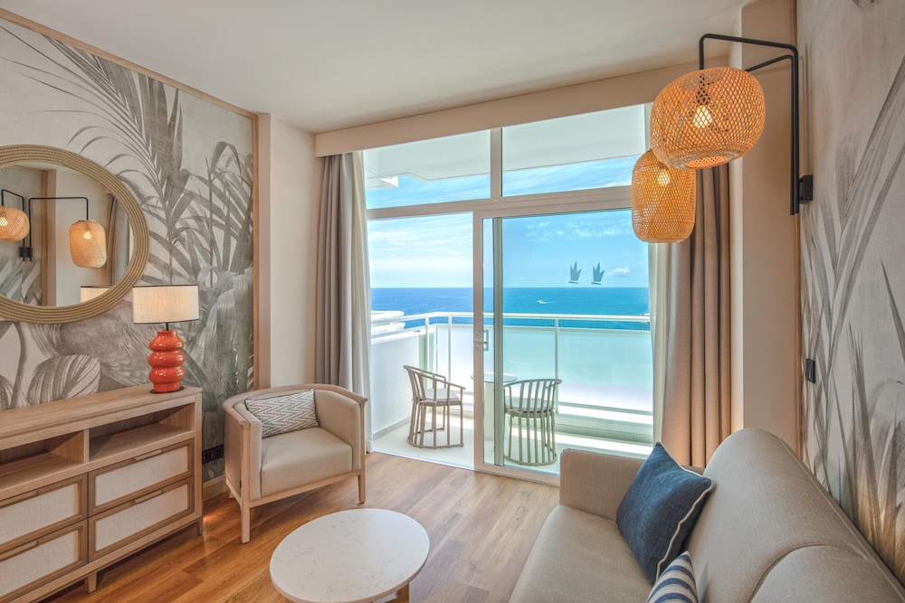 Hotel Princess Taurito - All Inclusive — Hotel rooms in Taurito, Canary Islands
